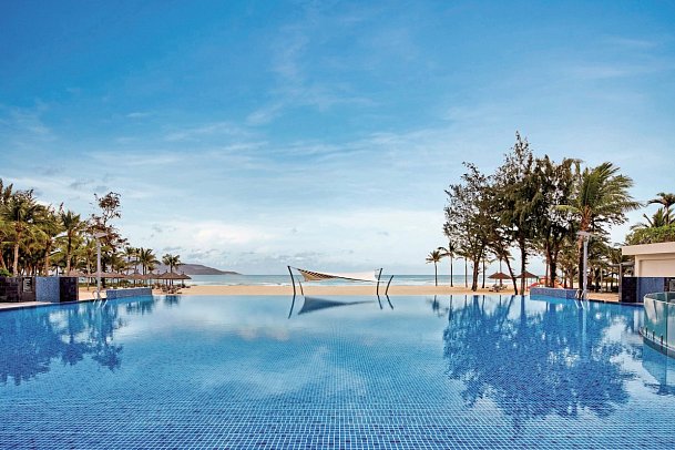 Pullman Danang Beach Resort