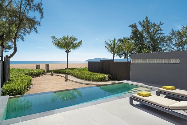 Angsana Lang Co - Wohnbeispiel Beachfront 1 BR Pool Suite (Zimmercodierung WBO)