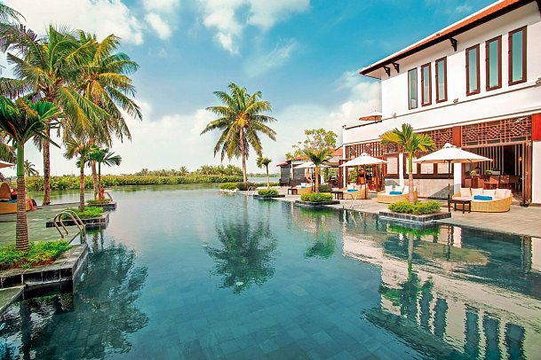 Hoi An Beach Resort