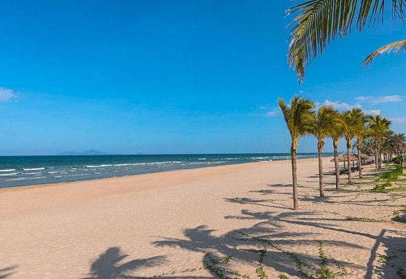Melia Danang Beach Resort