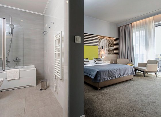 Hotel Lero - Wohnbeispiel DZ Executive Poolblick (Zimmercodierung DTP)