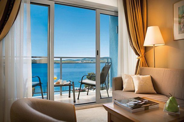 Aminess Vival Grand Azur Hotel - Wohnbeispiel Juniorsuite Superior Meerblick (Zimmercodierung JSM)
