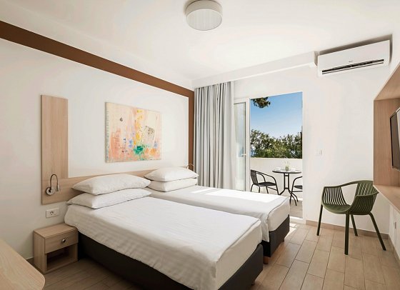 Bellevue Maradiso Casa by Aminess - Wohnbeispiel Doppelzimmer Nebengebäude Parkseite (Zimmercodierung D1V)