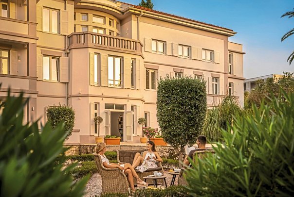 Aminess Vival Port9 Resort