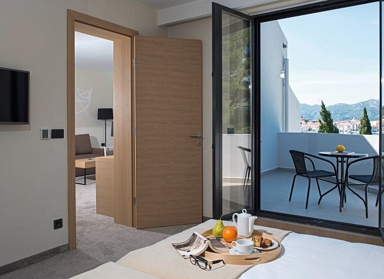 Aminess Liburna Hotel - Wohnbeispiel Suite Superior Meerseite (Zimmercodierung WSC)