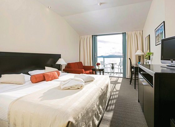 Admiral Grand - Wohnbeispiel Doppelzimmer Balkon Meerseite (Zimmercodierungen DBC & DCC)