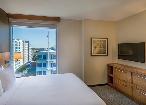 Hyatt Place Washington, DC/National Mall - Wohnbeispiel Standard King (Zimmercodierung UG2)