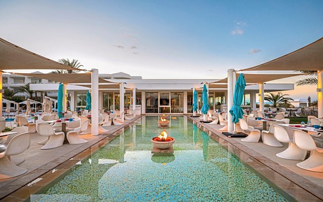 Radisson Blu Palace Resort & Thalasso