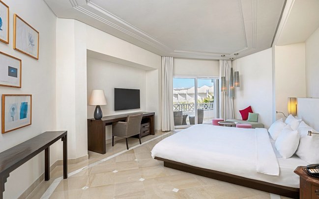 Radisson Blu Palace Resort & Thalasso