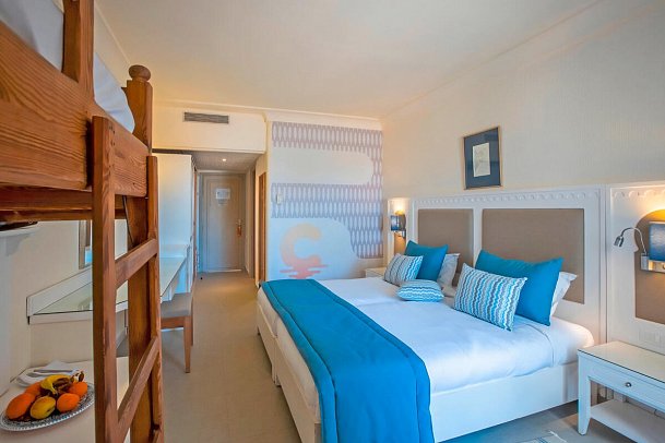 Calimera Yati Beach - Wohnbeispiel Familienzimmer (Zimmercodierung FB2)