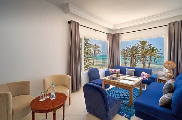 Hari Club Beach Resort