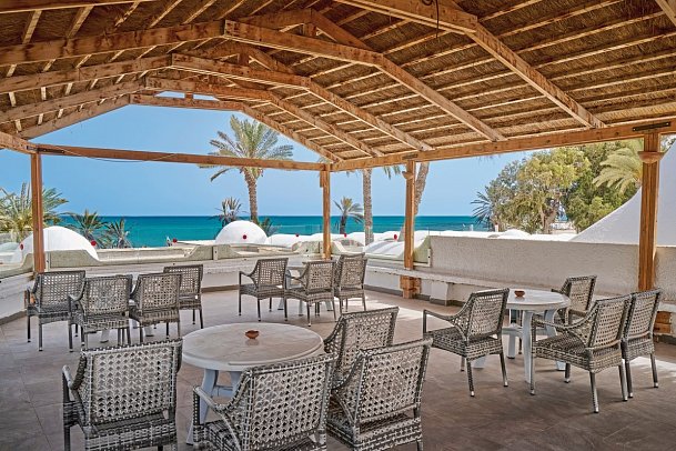 Hari Club Beach Resort