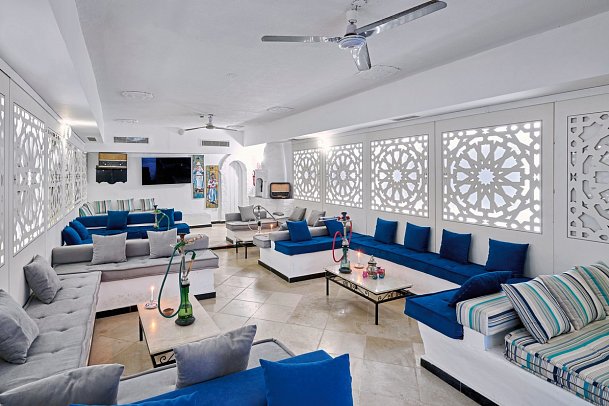 Hari Club Beach Resort