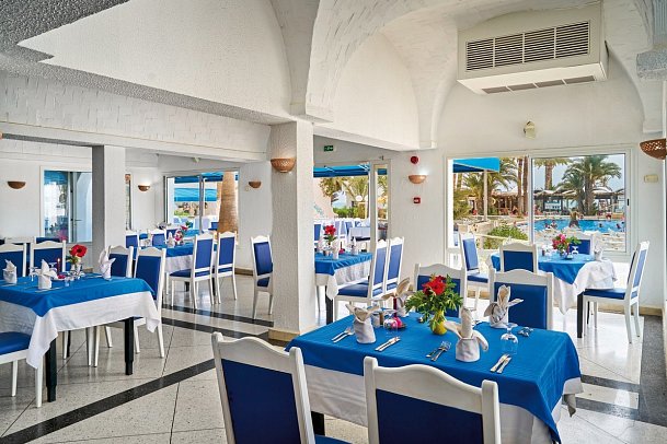 Hari Club Beach Resort