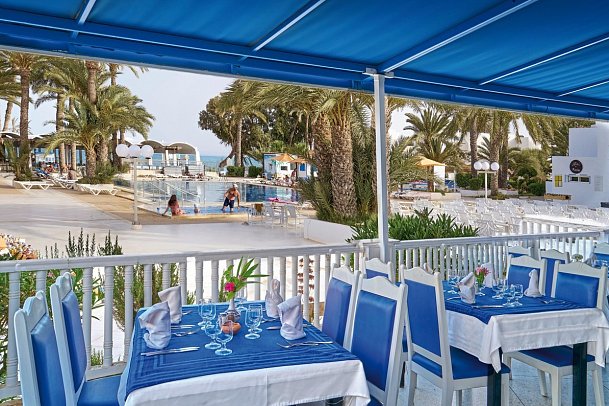 Hari Club Beach Resort