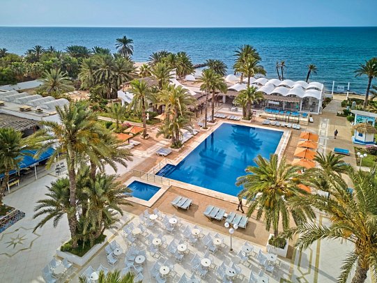 Hari Club Beach Resort