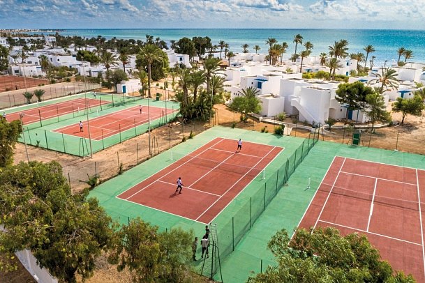 Hari Club Beach Resort