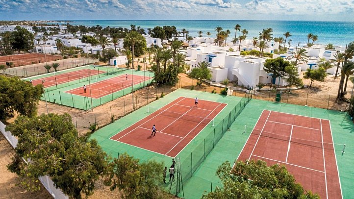 Hari Club Beach Resort