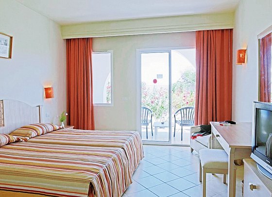 Meninx Resort & Spa