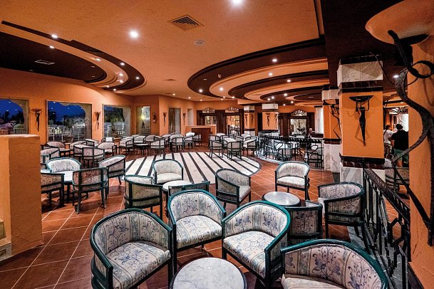 Quatre Saisons By Medina