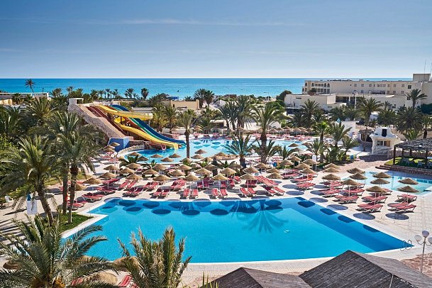 Quatre Saisons By Medina