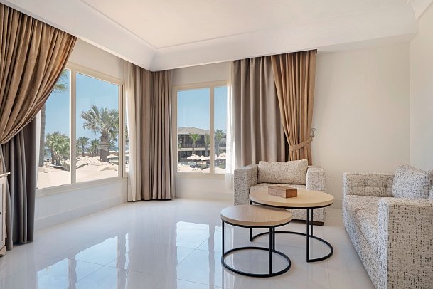 Iberostar Selection Eolia Djerba - Wohnbeispiel Juniorsuite Meeresfront private Terrasse (Zimmercodierungen JBO & J1O)