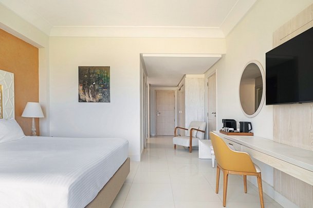 Iberostar Selection Eolia Djerba - Wohnbeispiel Juniorsuite Meeresfront private Terrasse (Zimmercodierungen JBO & J1O)