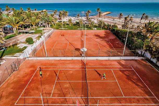 Club Palm Azur