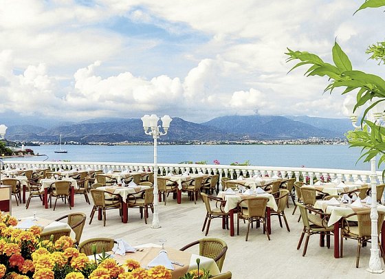 Club & Hotel Letoonia