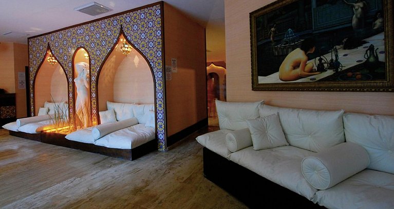 Club & Hotel Letoonia