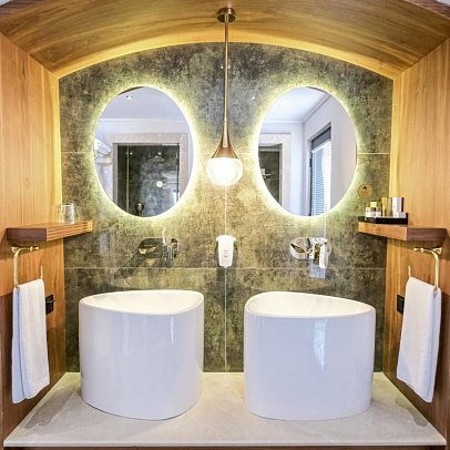 Orka Sunlife Resort & Spa - Beispiel Bad (Zimmercodierungen FBQ, WU1 & WU2)