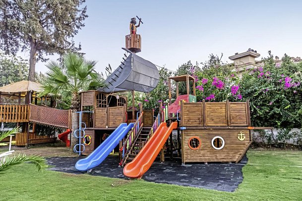 Green Nature Diamond