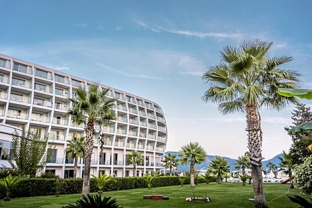 Green Nature Diamond