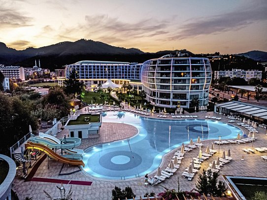 Green Nature Diamond