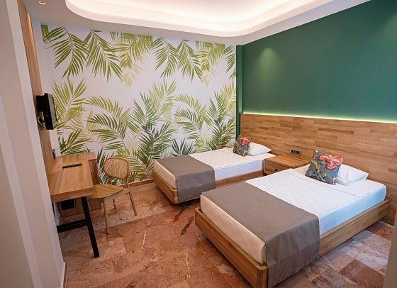 Club Tuana - Wohnbeispiel Familienzimmer Club Deluxe (Zimmercodierungen FL1 & FL2)