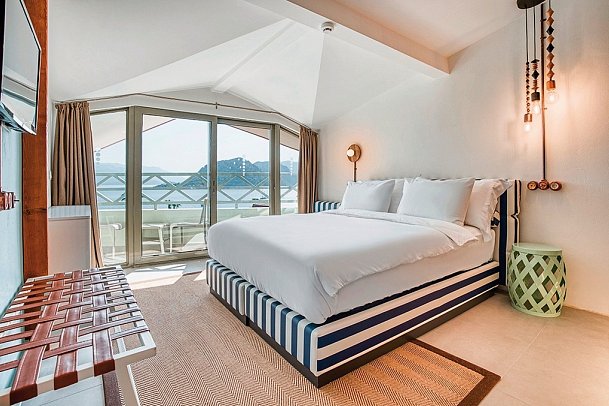 Marti La Perla - Wohnbeispiel Loft Zimmer Meerblick (Zimmercodierung DB4)