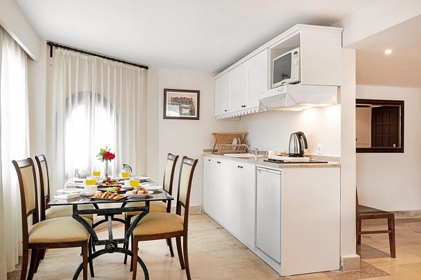 Marti Resort - Wohnbeispiel Doppelzimmer Deluxe Villa