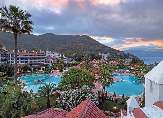 Marti Resort