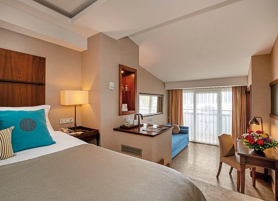 Marti Resort - Wohnbeispiel Doppelzimmer Meerblick (Zimmercodierungen DBM & DCM)