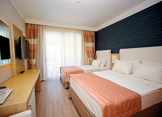 Turunc Hotel - Wohnbeispiel Doppelzimmer seitl. Meerblick