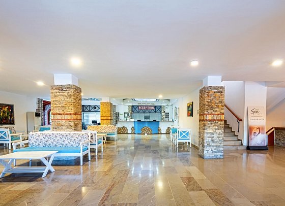 Ölüdeniz Beach Resort by Z Hotels