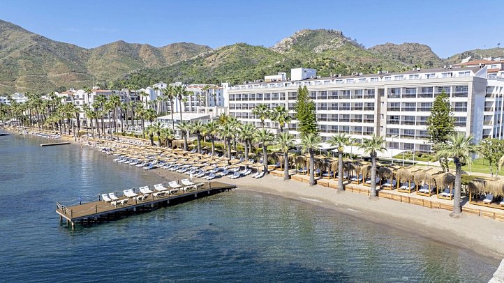 Prime Beach Hotel
