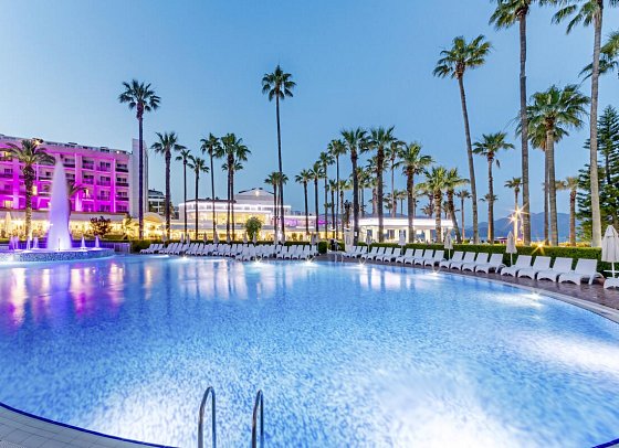 Prime Beach Hotel
