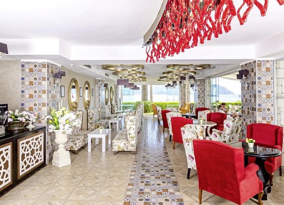 Prime Beach Hotel
