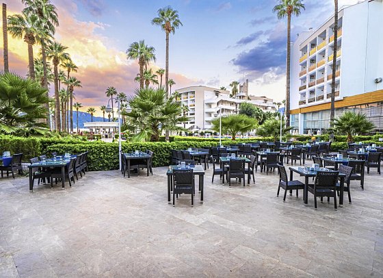 Prime Beach Hotel