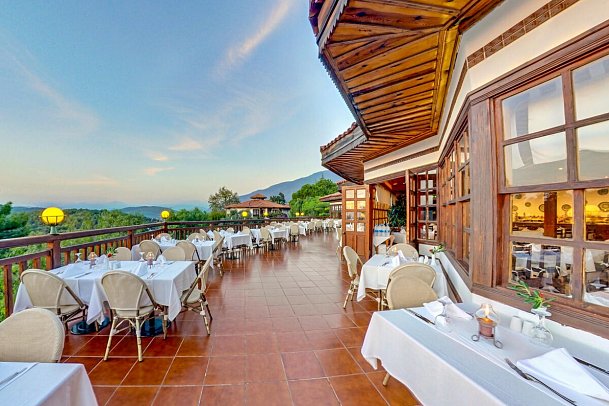 Montana Pine Resort Hotel & Spa