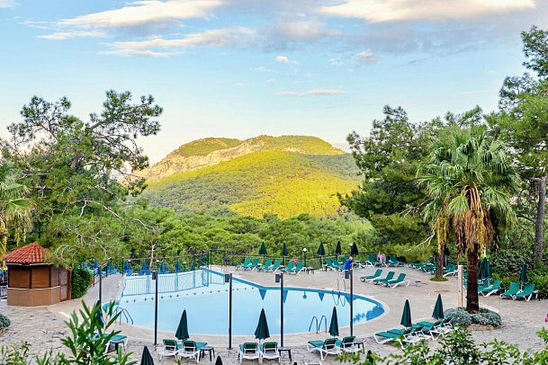 Montana Pine Resort Hotel & Spa