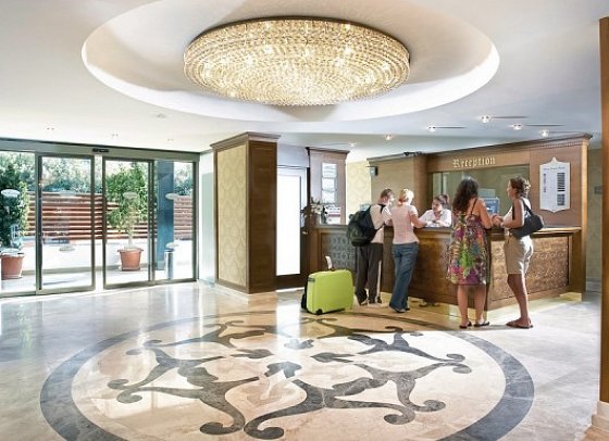 Emre Beach & Emre Hotel - Emre Beach