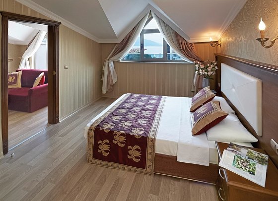 Emre Beach & Emre Hotel - Wohnbeispiel Suite Meerblick Emre Hotel (Zimmercodierungen W1M & W1L)