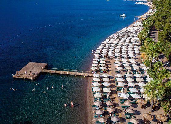 Orka Lotus Beach